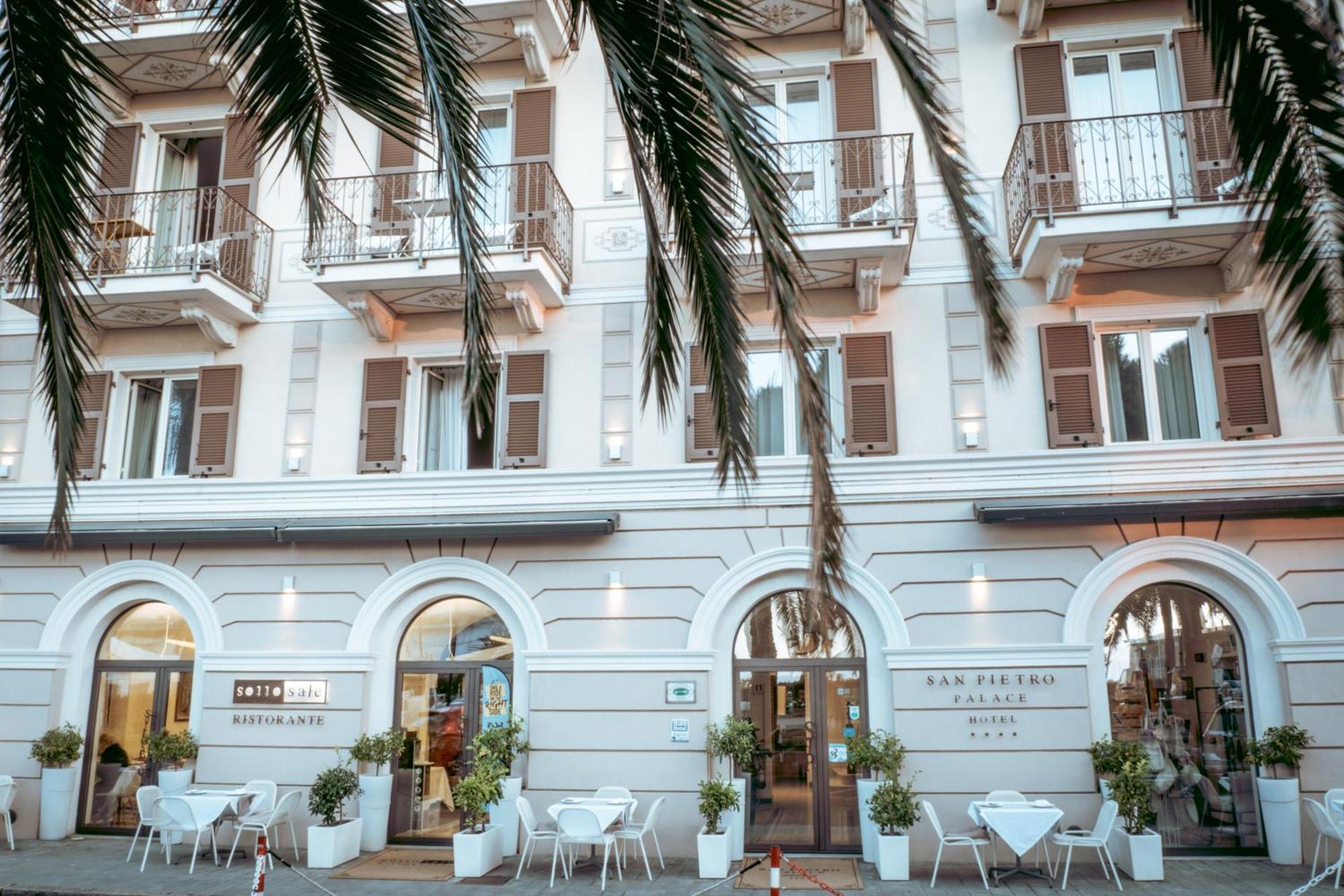 Hotel San Pietro Palace 피날레리구레 외부 사진