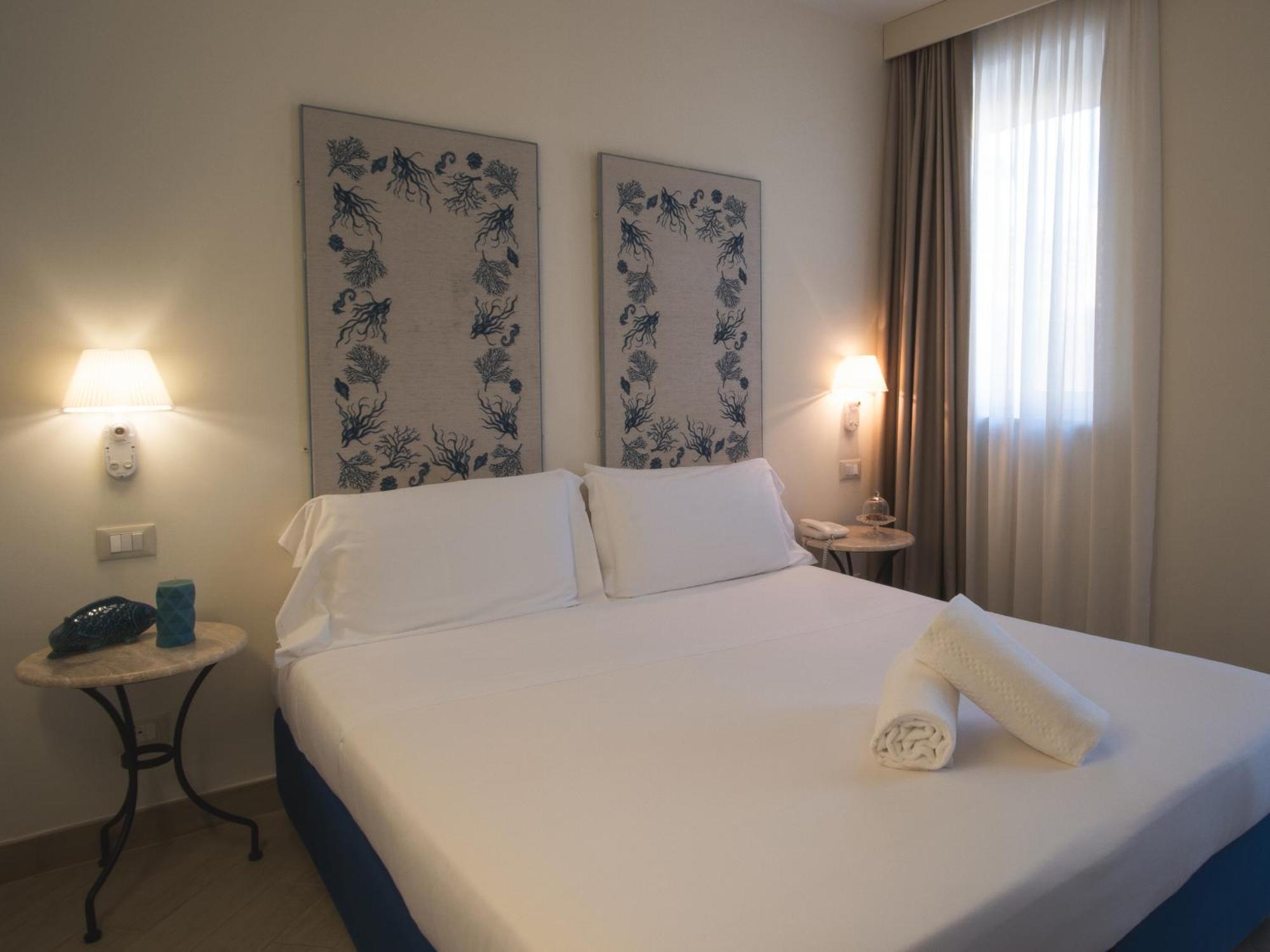 Hotel San Pietro Palace 피날레리구레 외부 사진