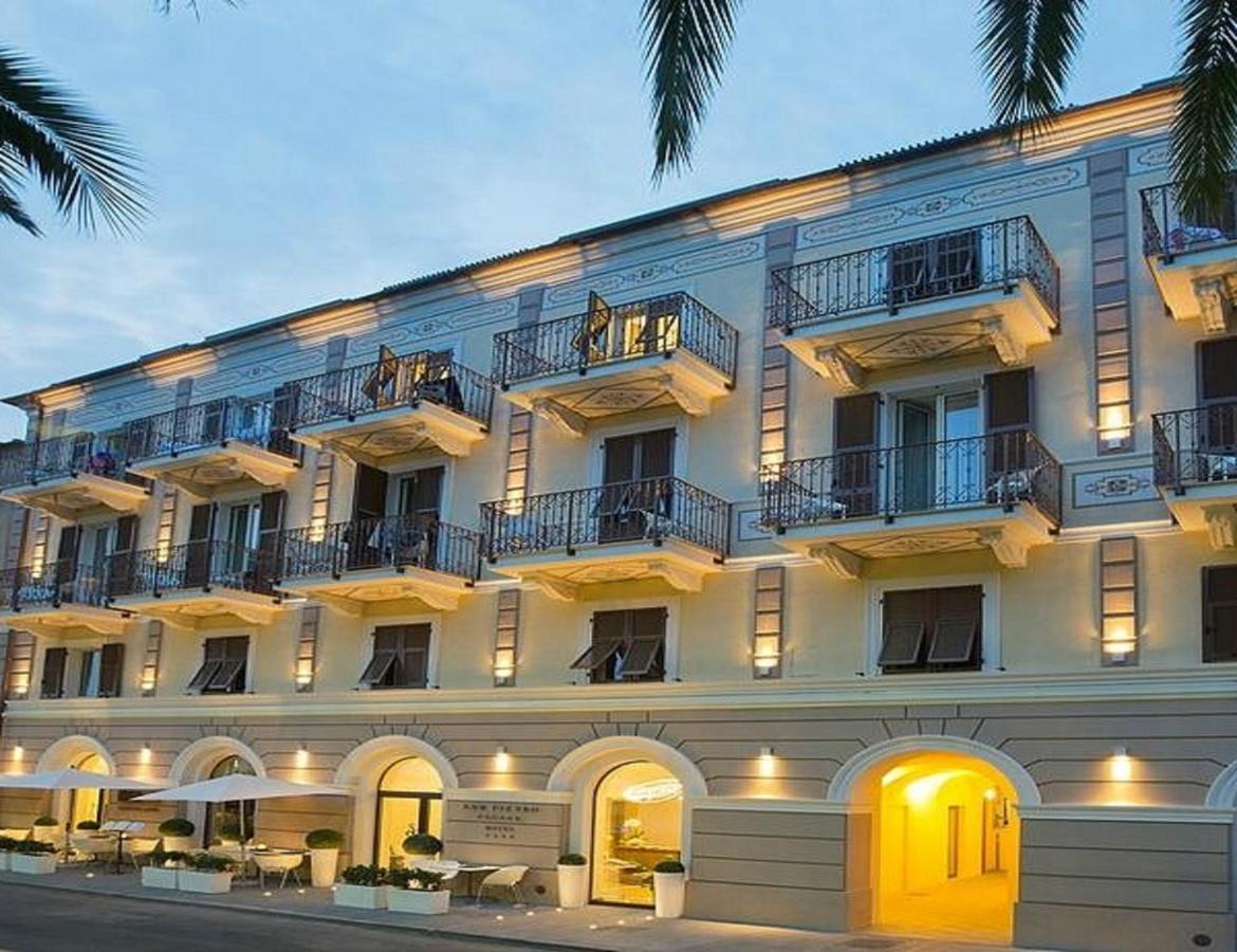 Hotel San Pietro Palace 피날레리구레 외부 사진